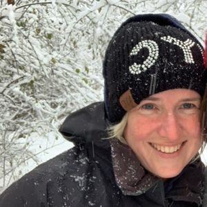 Meet your Posher, Elizabeth